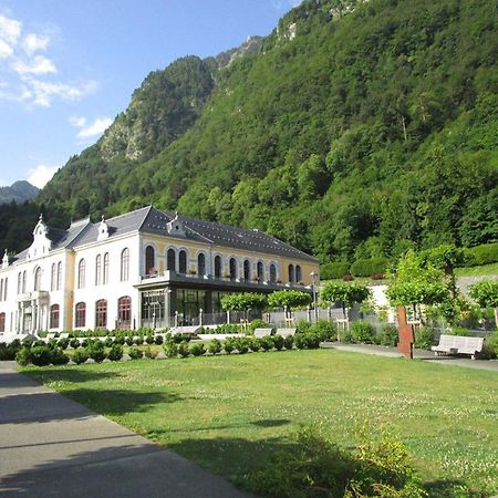 Maison Cauterets, 9 pièces, 15 personnes - FR-1-234-244 Extérieur photo